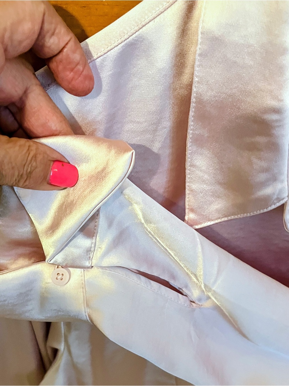 Express Women's Satin Button-Down Shirt in Soft Blush - Picture 11 of 14